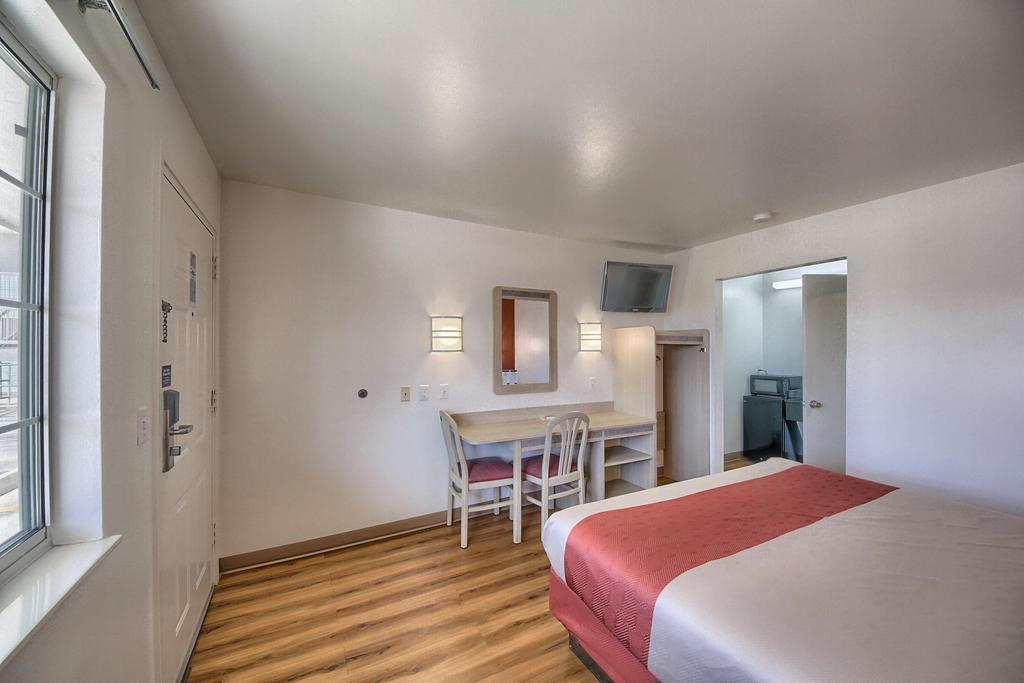 Motel 6-Kerrville, Tx Ruang foto