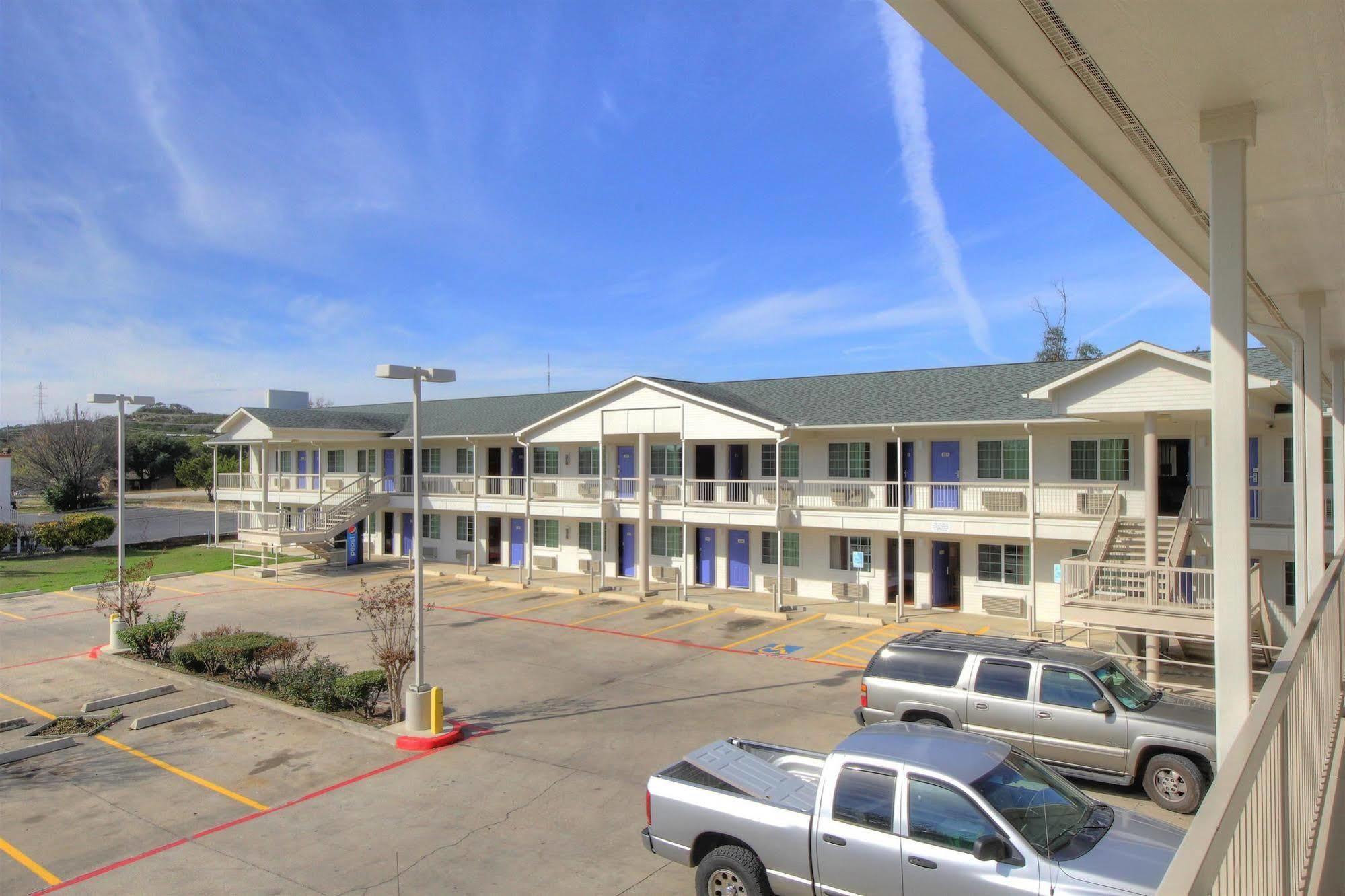 Motel 6-Kerrville, Tx Bagian luar foto