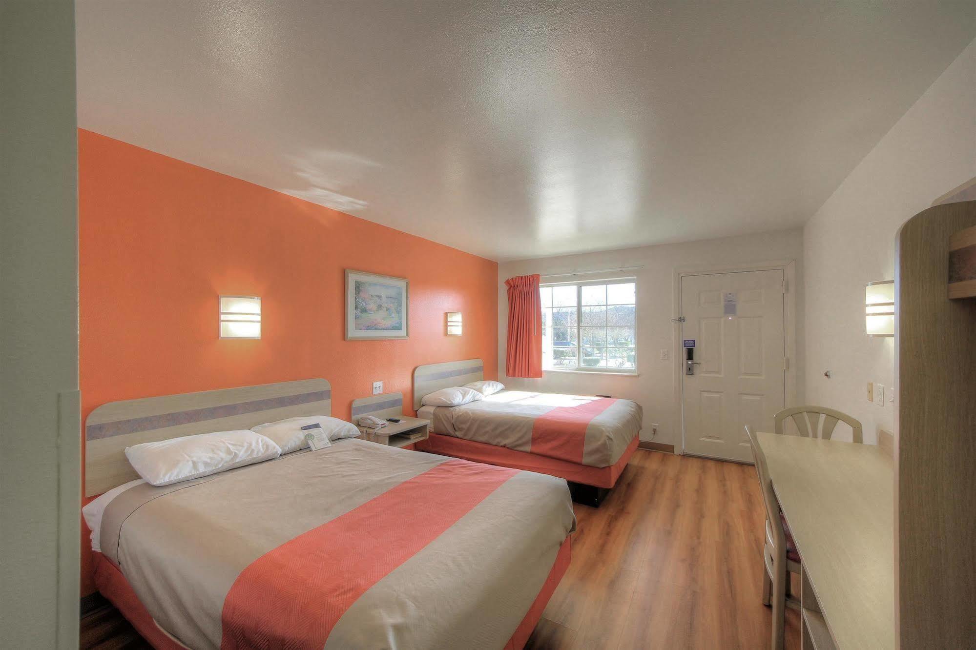Motel 6-Kerrville, Tx Bagian luar foto